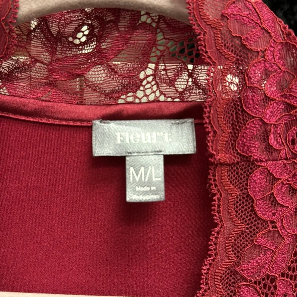 Fleur’t Robe - Picture 2 of 4